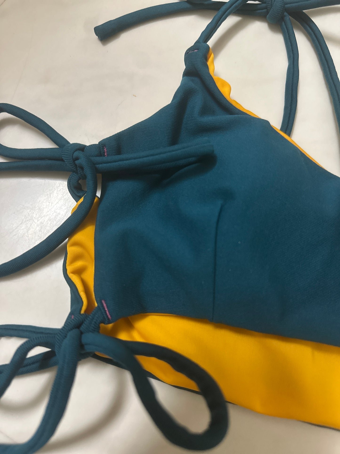 Reversible separate green