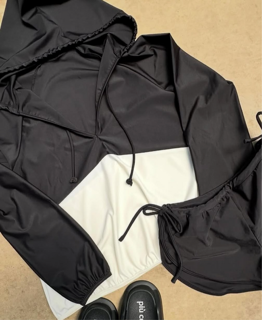 rash guard blackmilk
